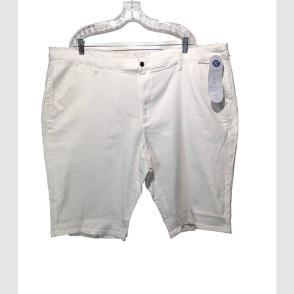 DG2 by Diane Gilman Pants - Diane Gilman DG2 Super Stretch City 14" Shorts White Plus Size 24W